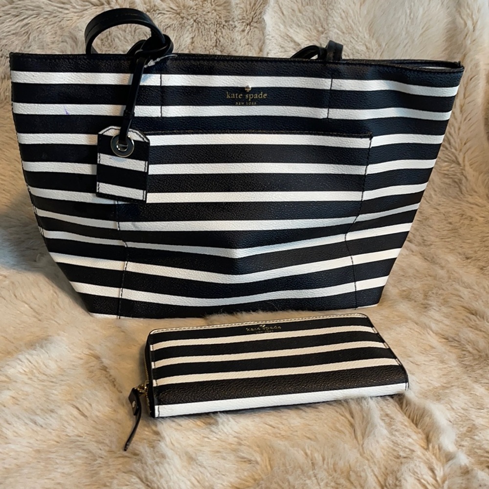 Kate Spade purse and matching wallet